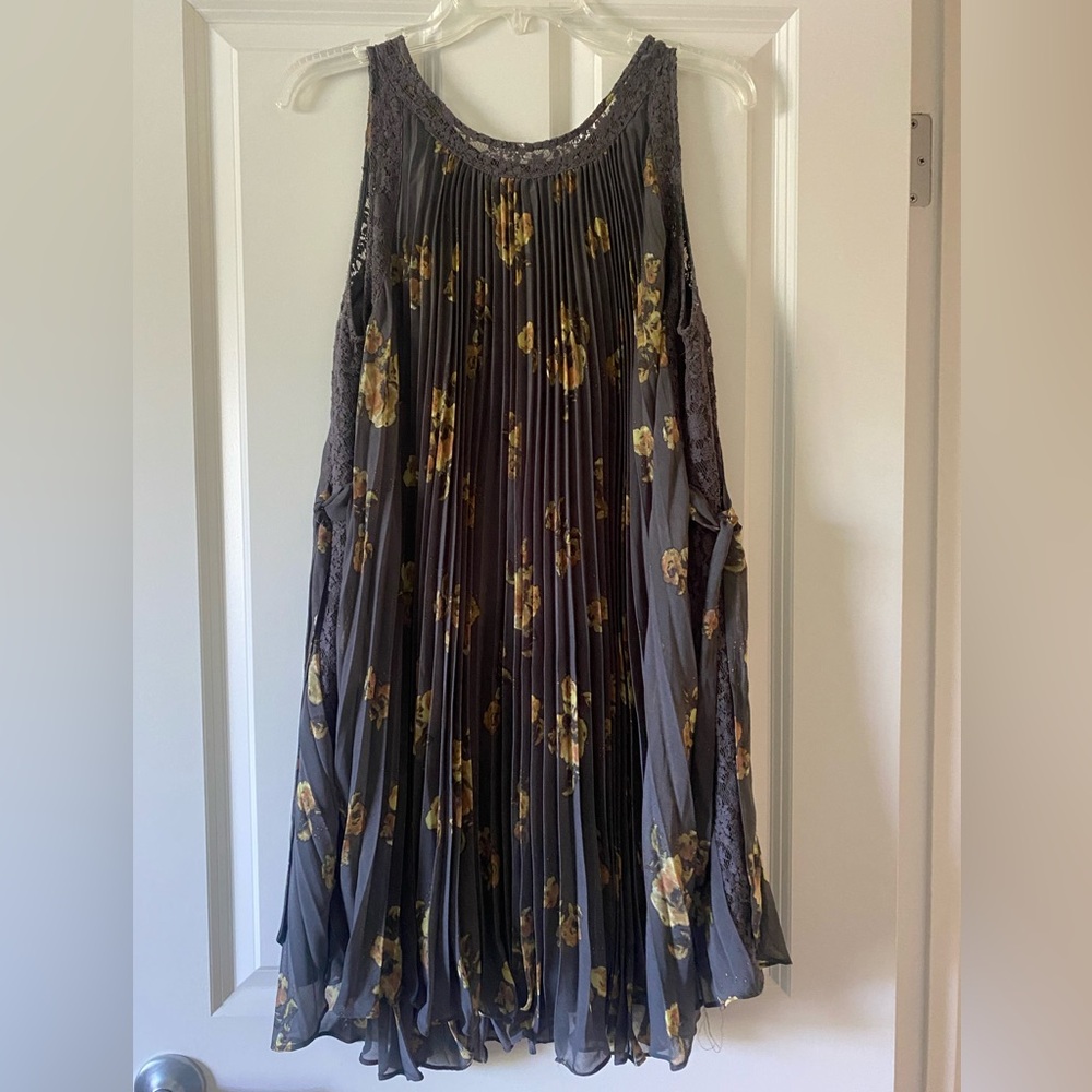 Free people grey pleated dress with lace detail